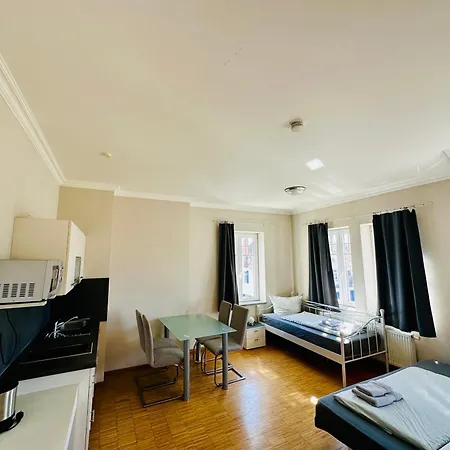Apartmenthouse سينغن