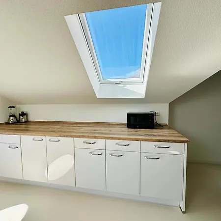 Apartmenthouse *