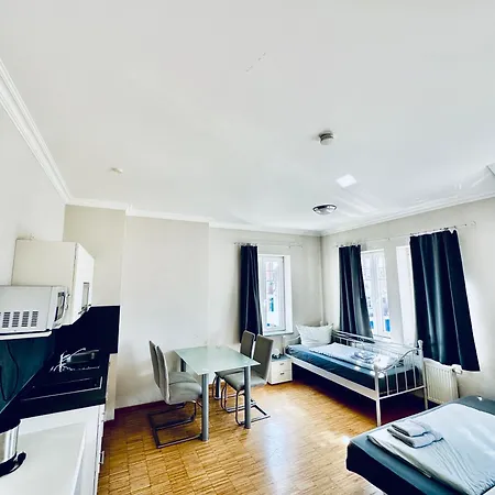 Apartmenthouse